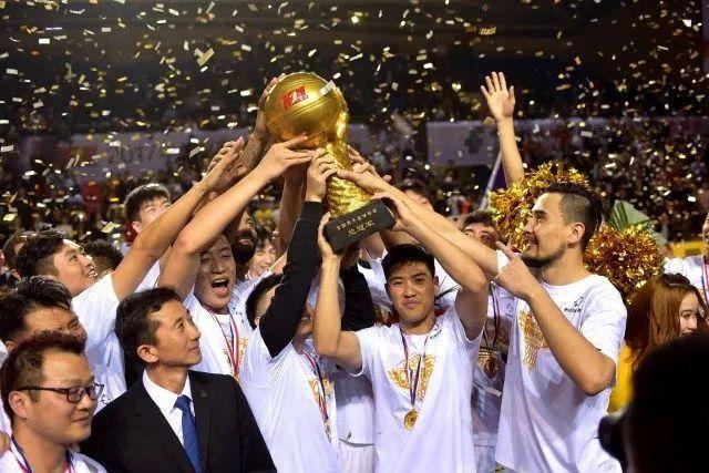 英超-孙兴慜破门特罗萨德建功 阿森纳2-1热刺